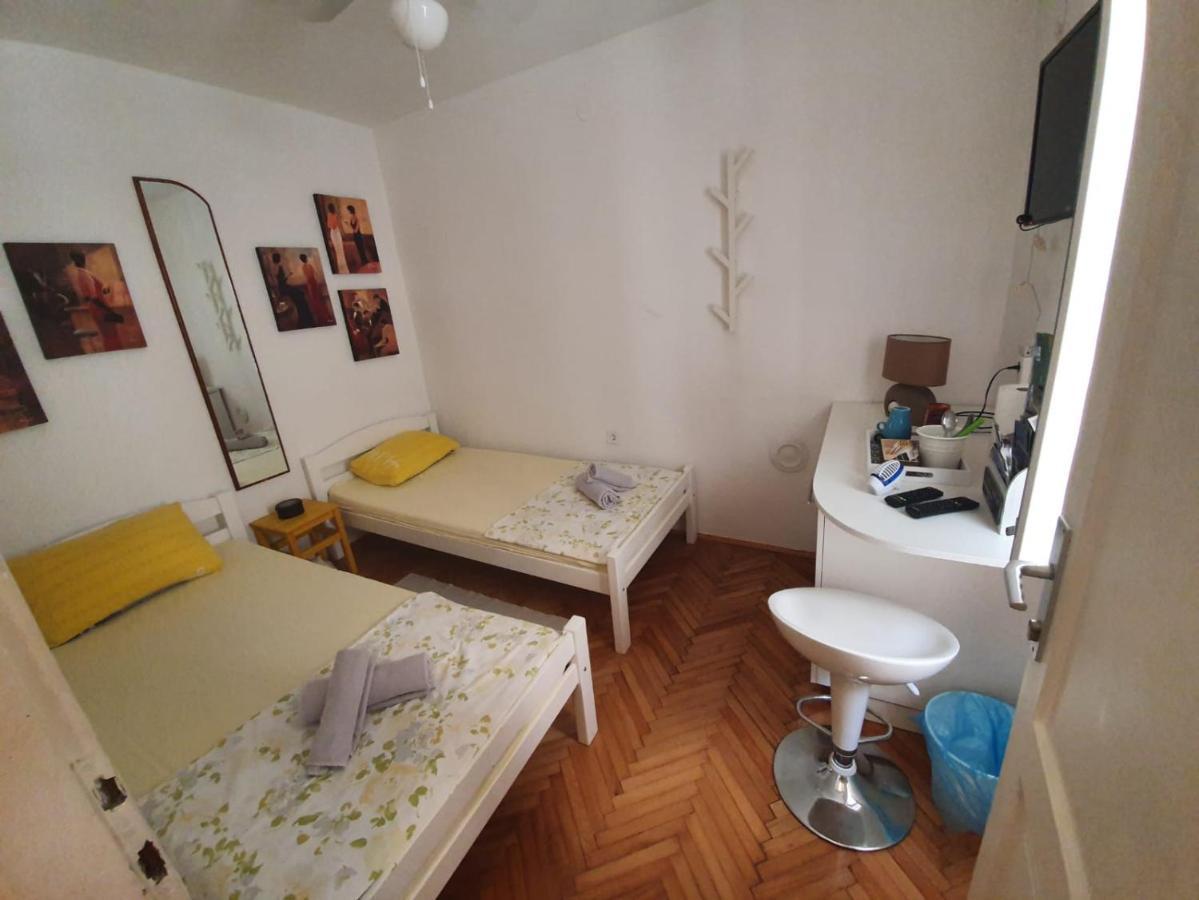 Room With Shared Bathroom House Gorica Sibenik Bagian luar foto