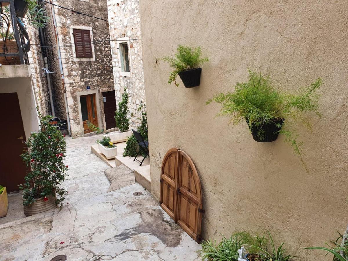 Room With Shared Bathroom House Gorica Sibenik Bagian luar foto